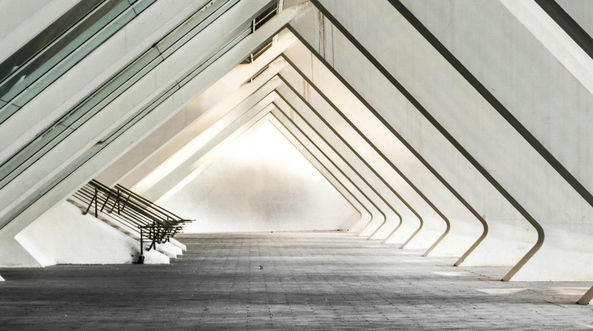 EL CIERRE DE EMPRESA O “CESE” DE LA ACTIVIDAD TRAS LA DANA